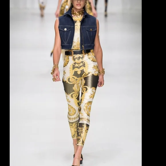 Versace 2018 Runway Gold and Black Baroque SS 1992 Tribute Leggings - Picture 6 of 17